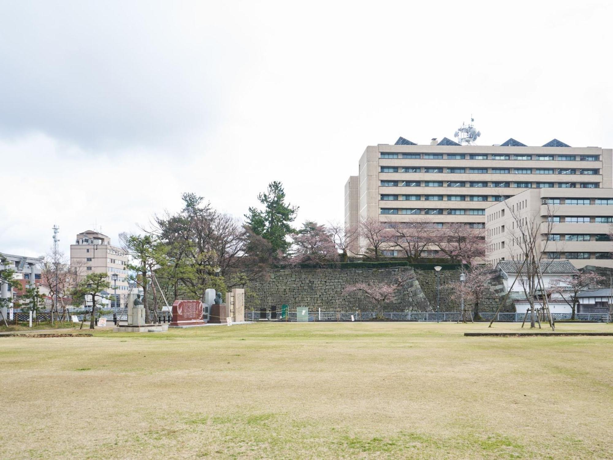 Hotel Fukui Castle - Vacation Stay 58696V Buitenkant foto