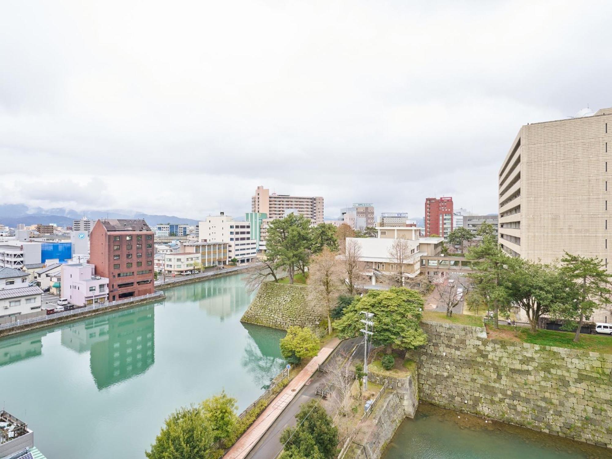 Hotel Fukui Castle - Vacation Stay 58696V Buitenkant foto